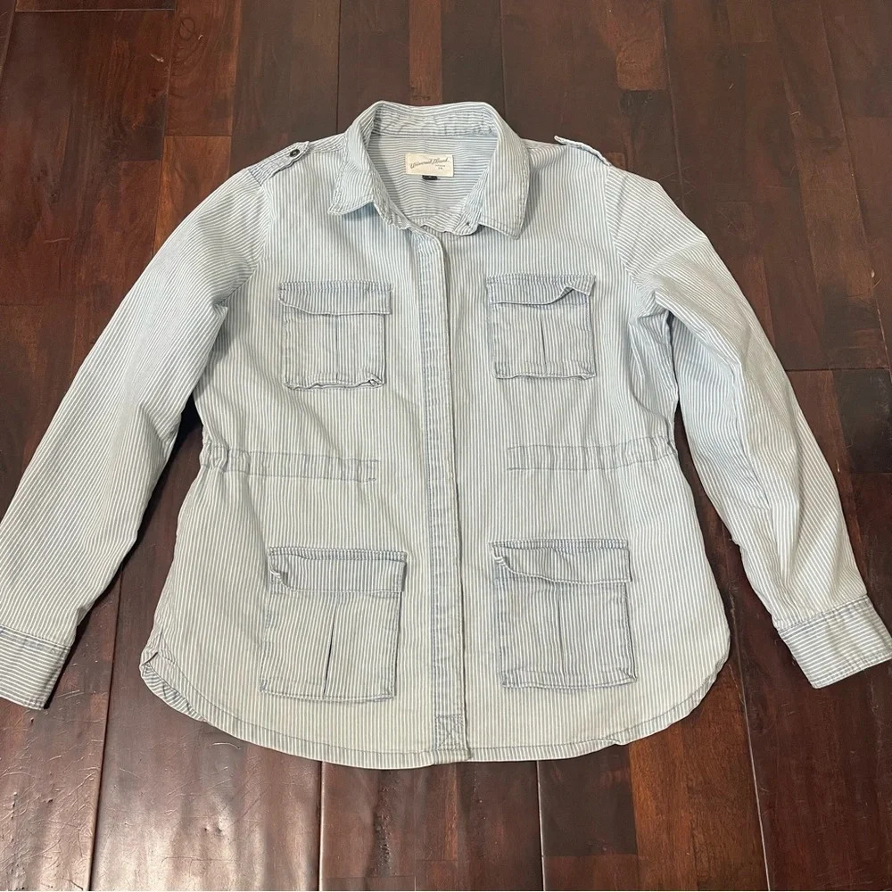 Women’s Railroad Button Up Jacket Light Wash Universal Thread  Size Medium